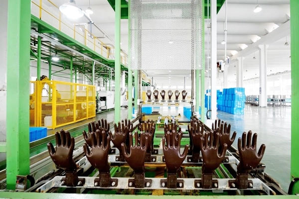 Fully automated glove dipping production line with real-time quality control