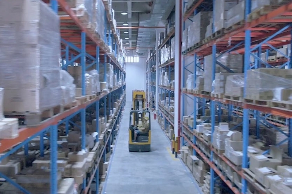 SQG rigorous manual and physical testing for safety glove quality inspection