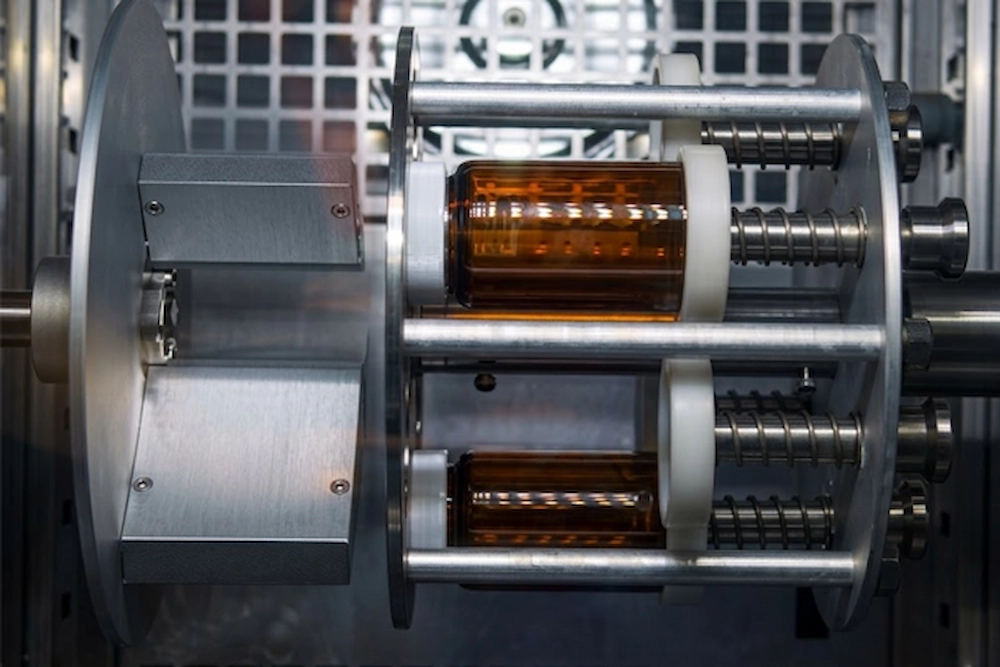 SQG anti-aging laboratory test simulating long-term environmental factors to guarantee consistent protective performance.