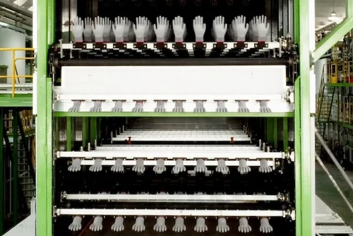 Precision ceramic hand molds for ergonomic safety glove manufacturing at SQG factory